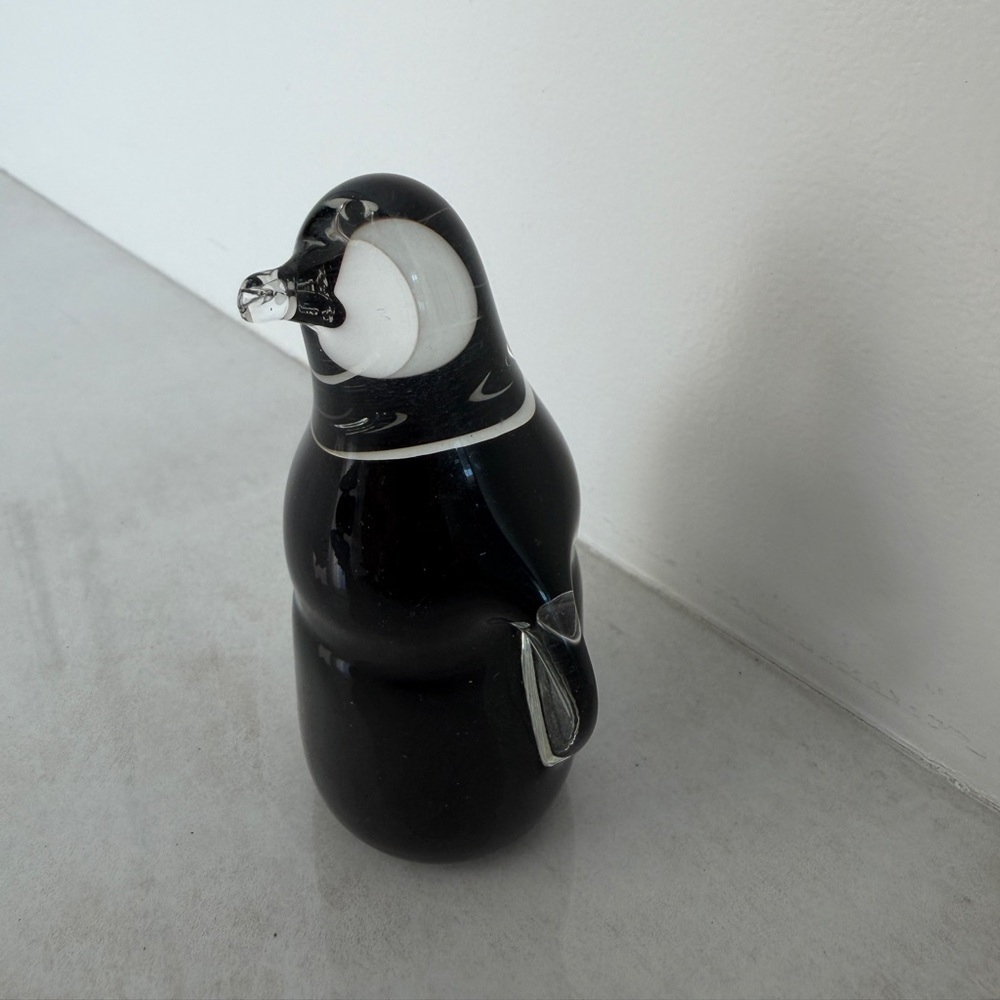 Black and White Glass Penguin Figurine PRICED TO SELL